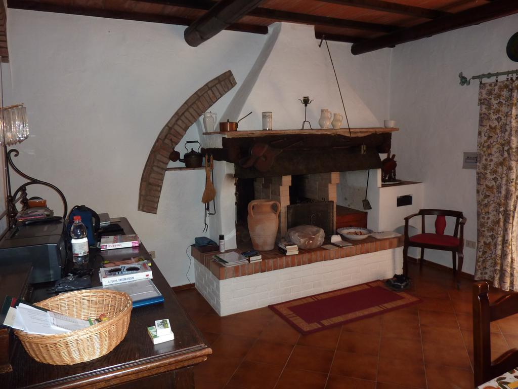 Casa Terra Rossa Apartment Fauglia Room photo